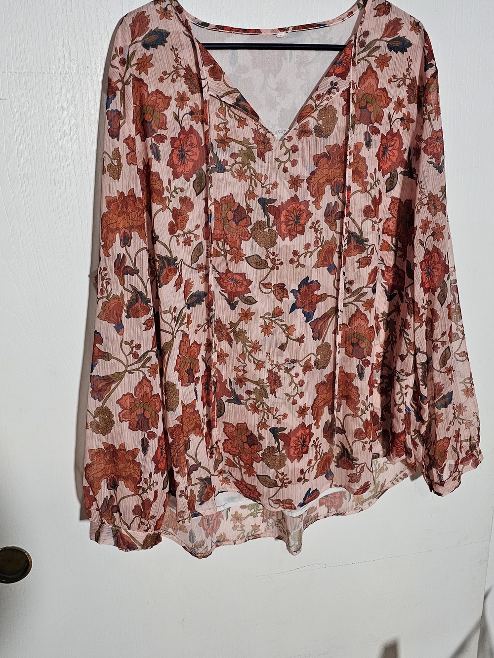 Women's Floral V-Neck Long Sleeve Blouse